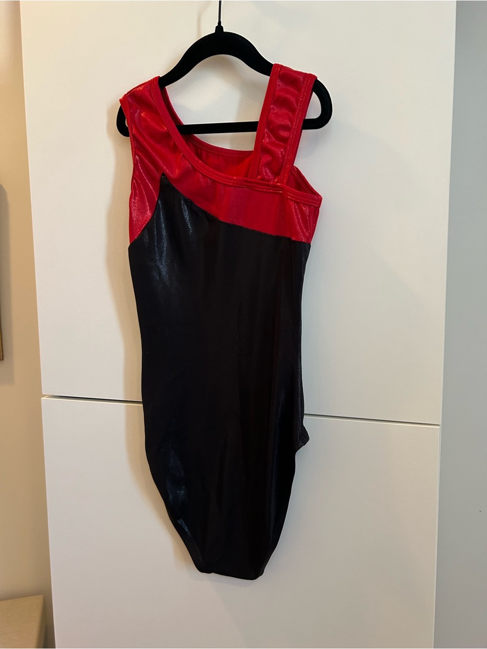 Alpha Factor Black and Red One-Shoulder Leotard Size - Adult Large - Picture 7 of 10